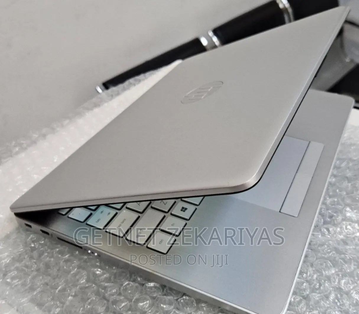 New Laptop HP Stream Notebook 8GB Intel Core I3 SSD 1T