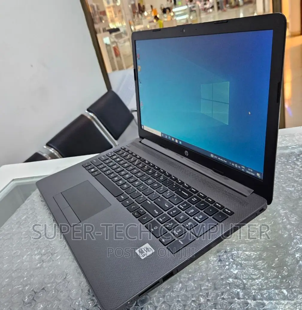 New Laptop HP Stream Notebook 8GB Intel Core I5 HDD 1T