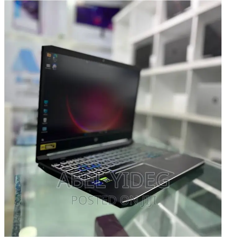 New Laptop Acer Predator Helios 300 16GB Intel Core I9 SSD 512GB