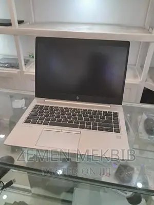 New Laptop HP EliteBook 840 8GB AMD Ryzen 3 SSD 256GB