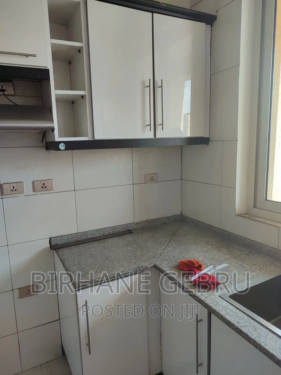 3bdrm Apartment in Apartiment, Bole for rent