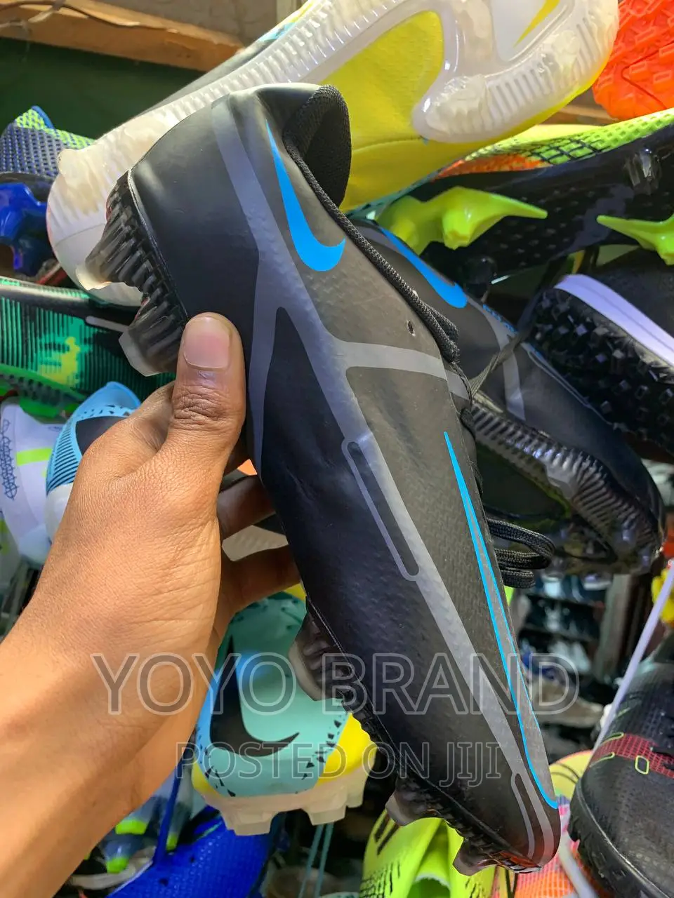 New Orginal Foot Ball Shoes