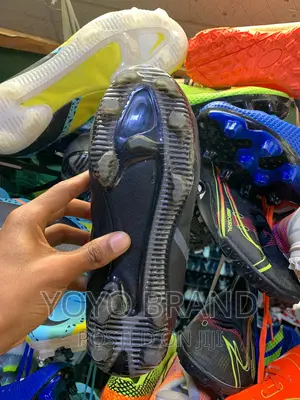 New Orginal Foot Ball Shoes