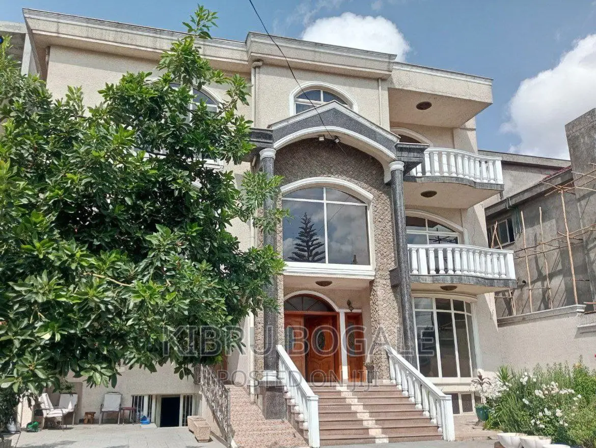 10bdrm House in Cmc, Bole for sale