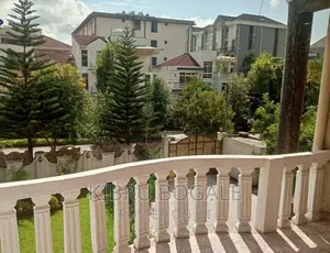 10bdrm House in Cmc, Bole for sale