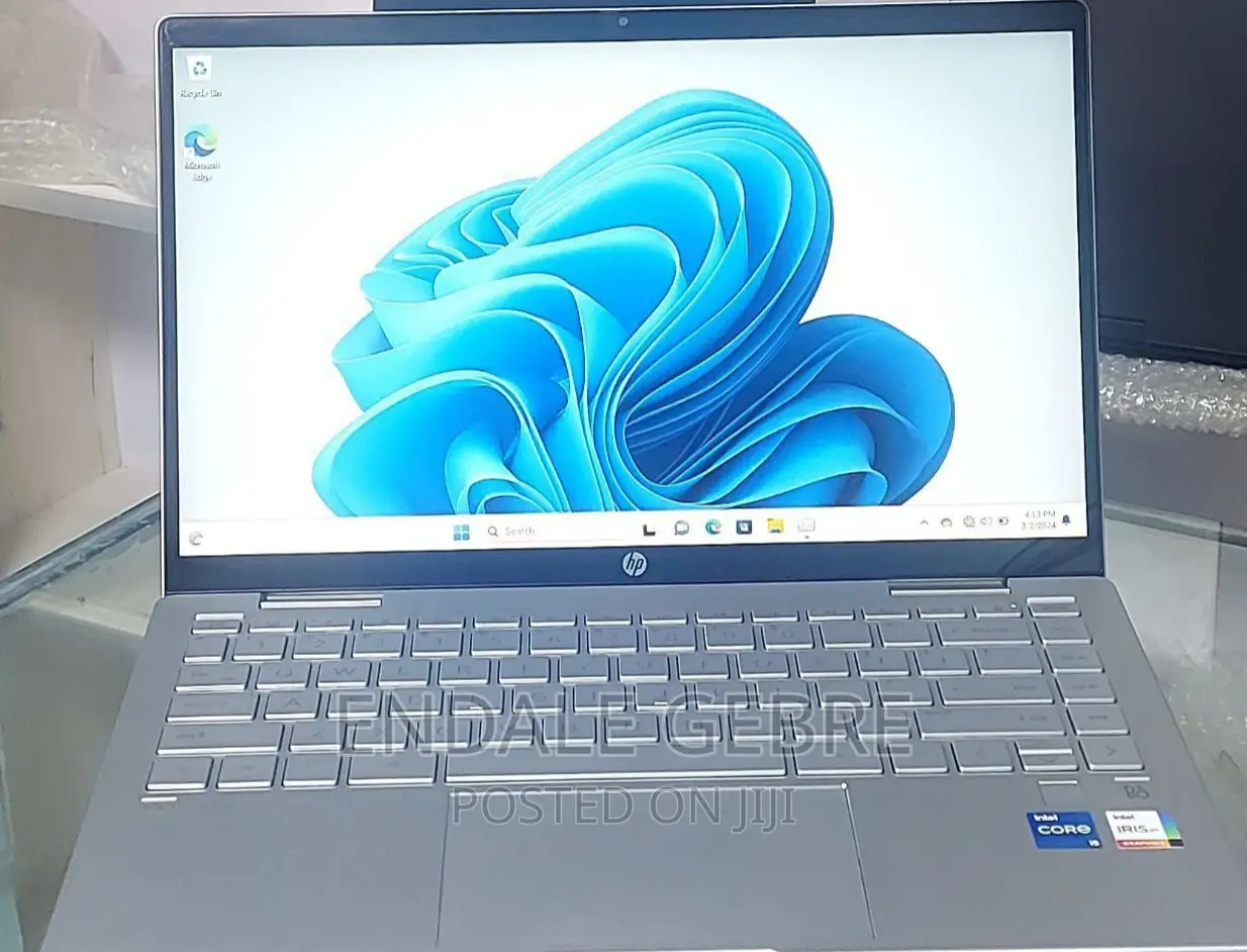 New Laptop HP Pavilion X360 16GB Intel Core I5 SSD 512GB