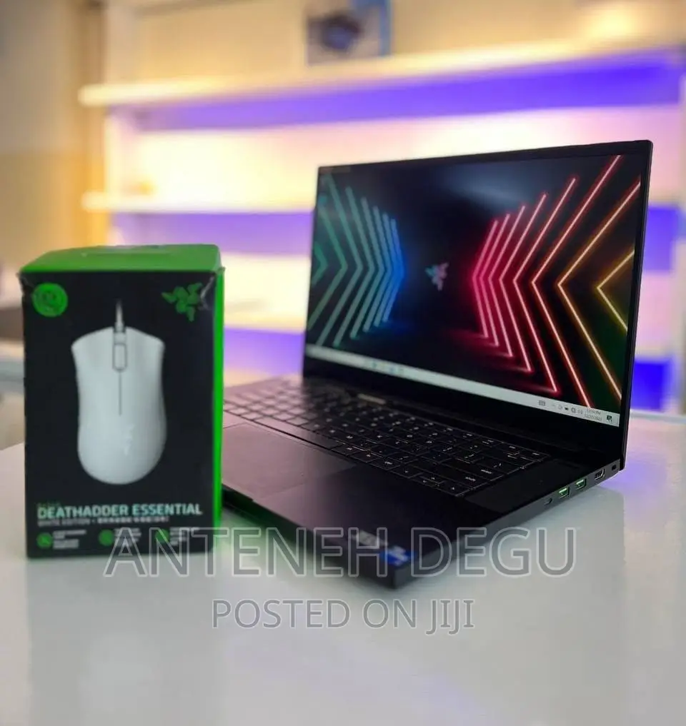 New Laptop Razer Blade 32GB Intel Core I7 SSD 512GB