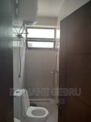 3bdrm Apartment in Apartiment, Bole for rent