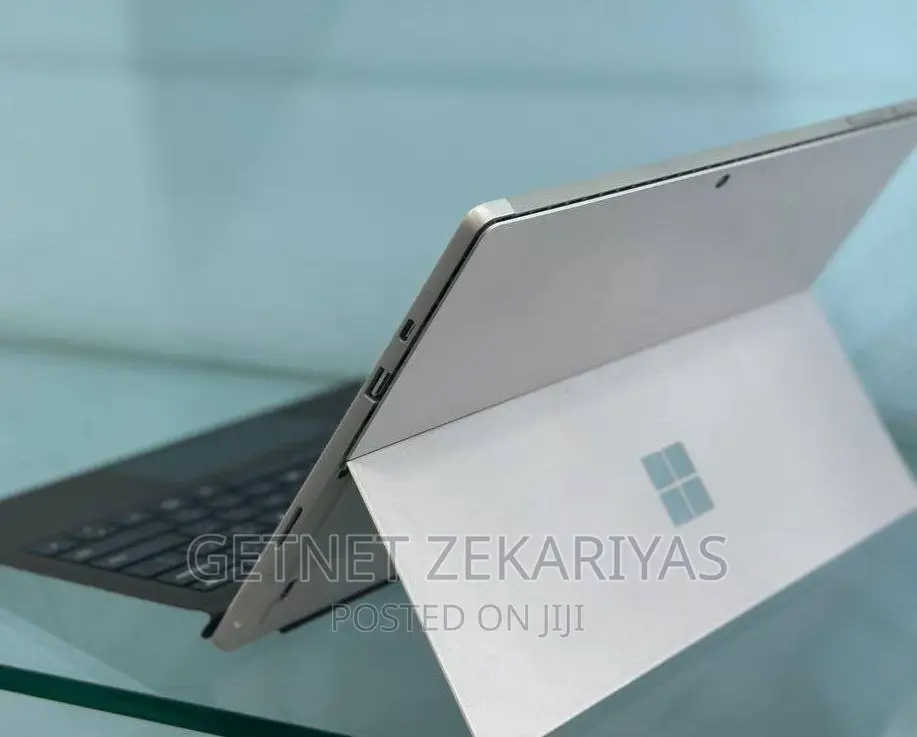 New Laptop Microsoft Surface Pro 7 16GB Intel Core I5 SSD 256GB