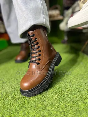 Photo - Master Quality Boots Shoe for Women's