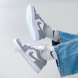 Photo - Premium Master Quality Nike Air Jordan1 Low Wolf Grey