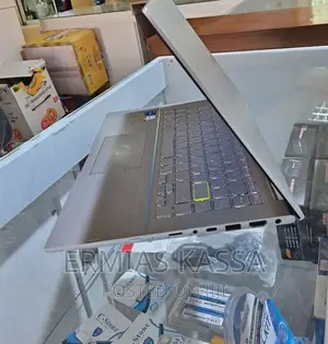 New Laptop Asus VivoBook X540SA 8GB Intel Core I5 SSD 512GB