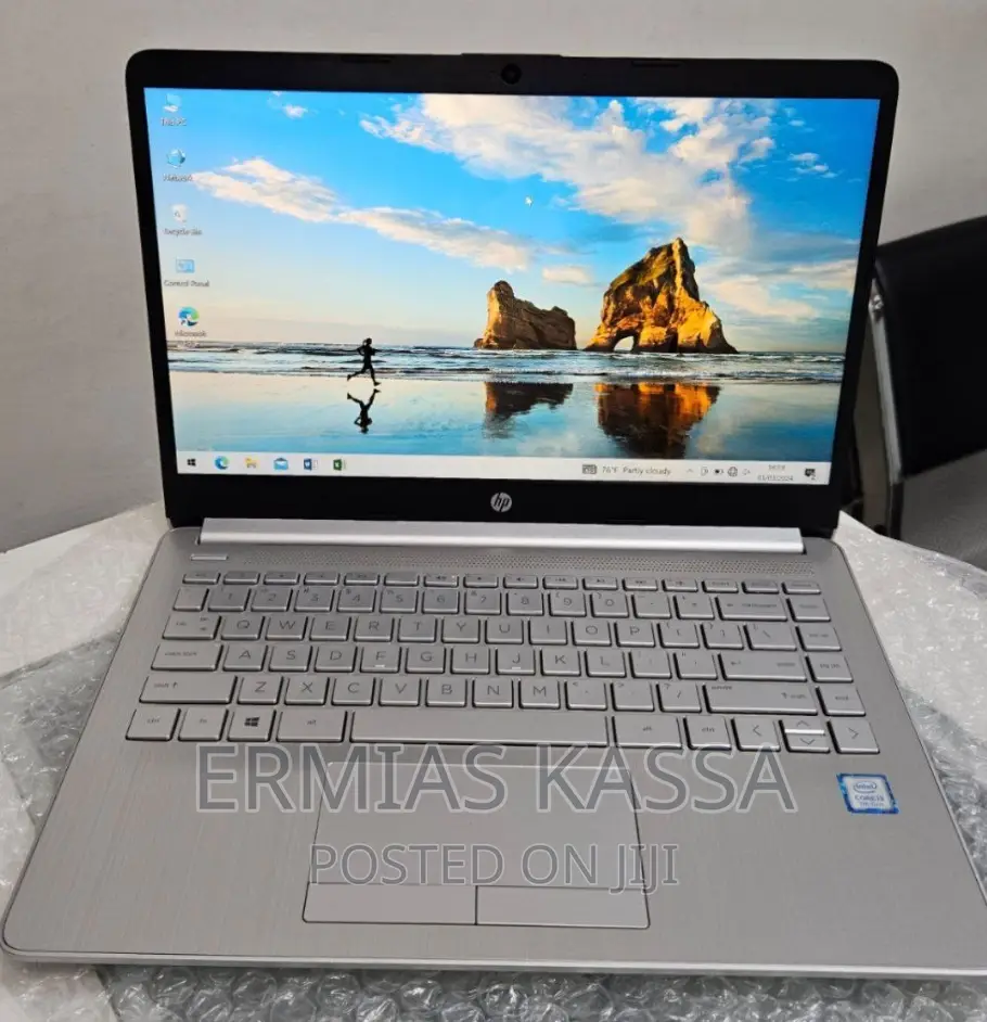 New Laptop HP Stream Notebook 8GB Intel Core I3 HDD 1T