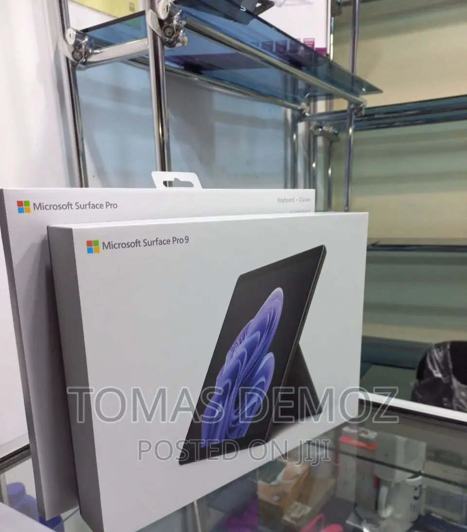 New Laptop Microsoft Surface Pro 9 16GB Intel Core I5 SSD 256GB