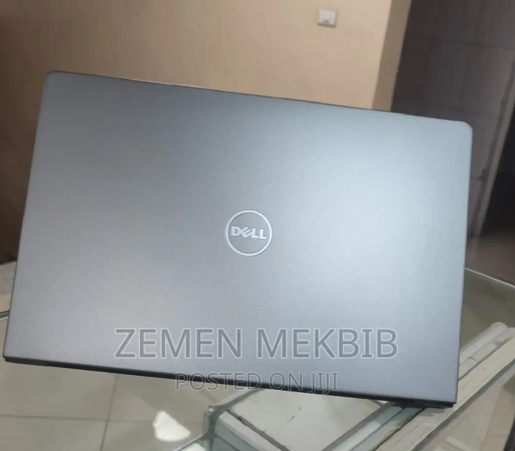 New Laptop Dell 8GB Intel Core I5 SSD 256GB