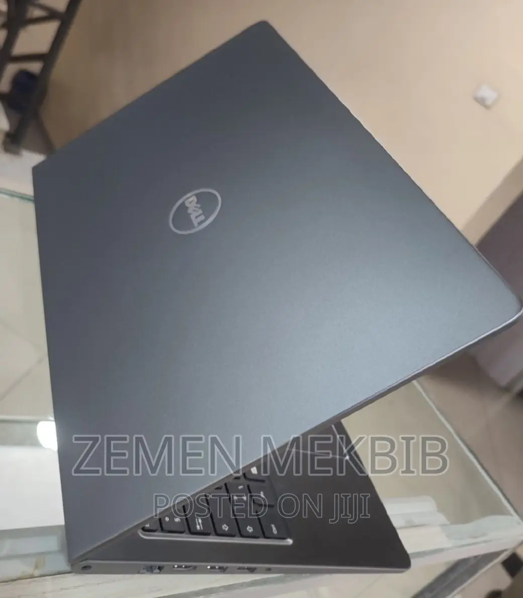 New Laptop Dell 8GB Intel Core I5 SSD 256GB