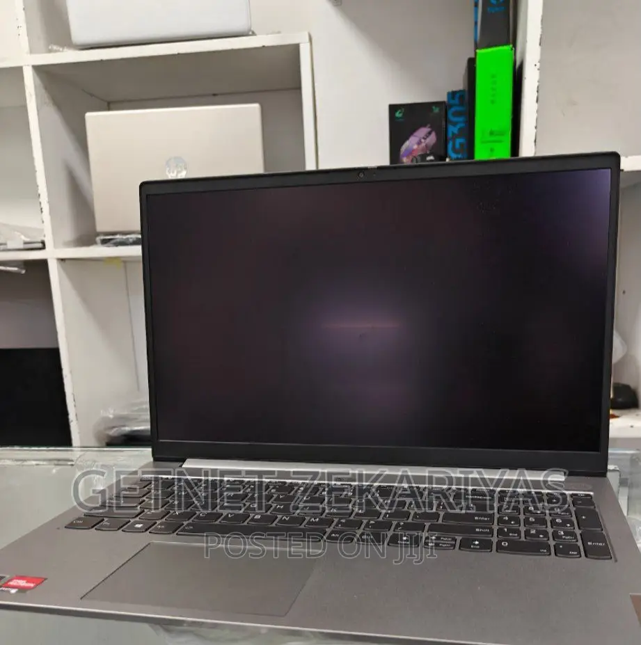 New Laptop Lenovo ThinkBook 15 16GB AMD Ryzen 7 SSD 512GB