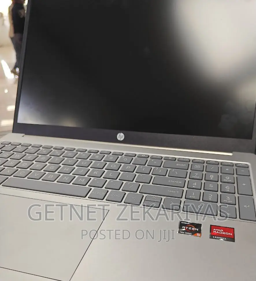 New Laptop HP Stream Notebook 8GB AMD Ryzen 5 SSD 512GB