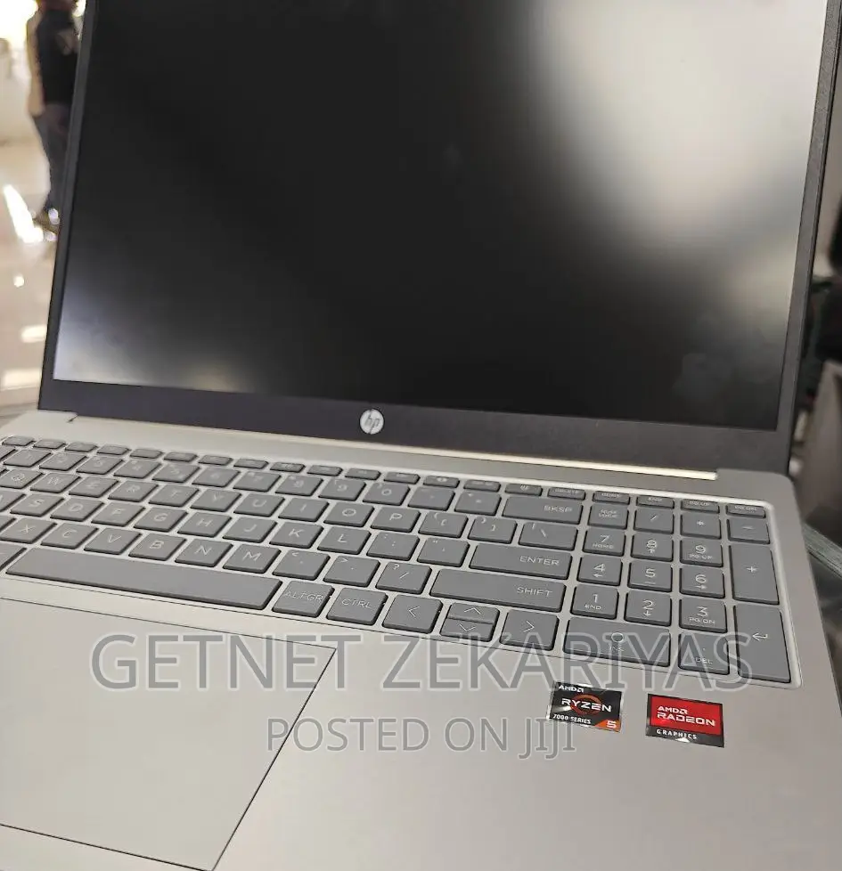 New Laptop HP Stream Notebook 8GB AMD Ryzen 5 SSD 512GB