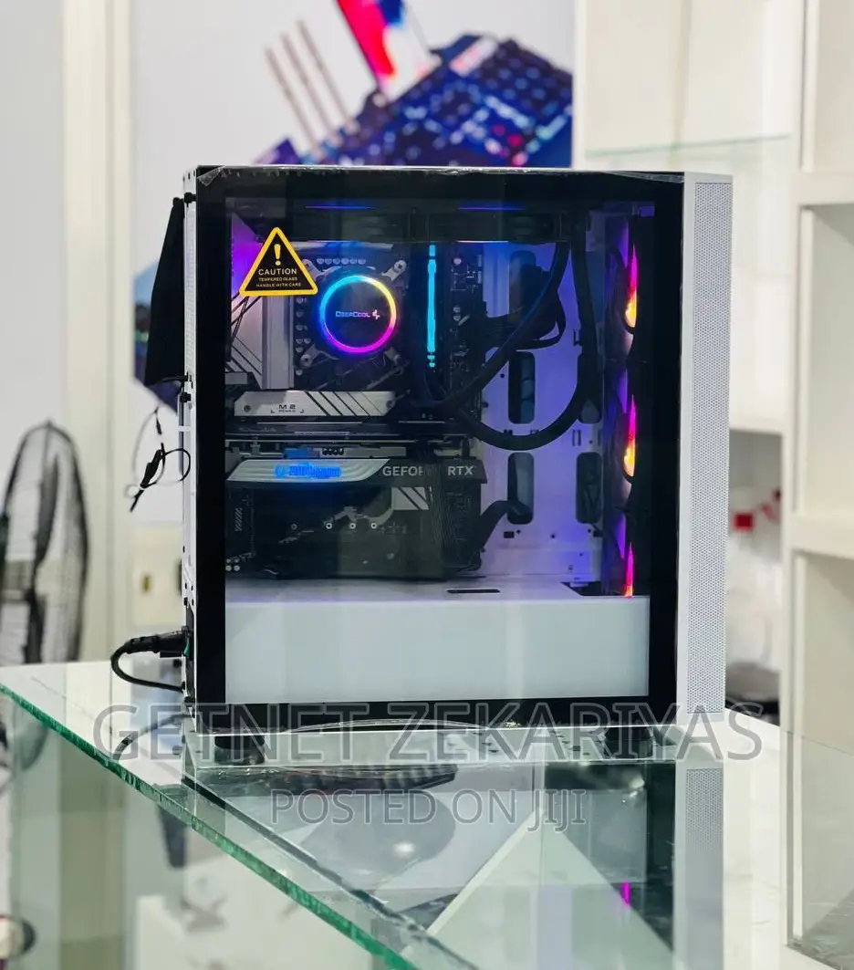 New Desktop Computer Apple Mac Studio 32GB Intel Core I9 HDD+SSD 1T