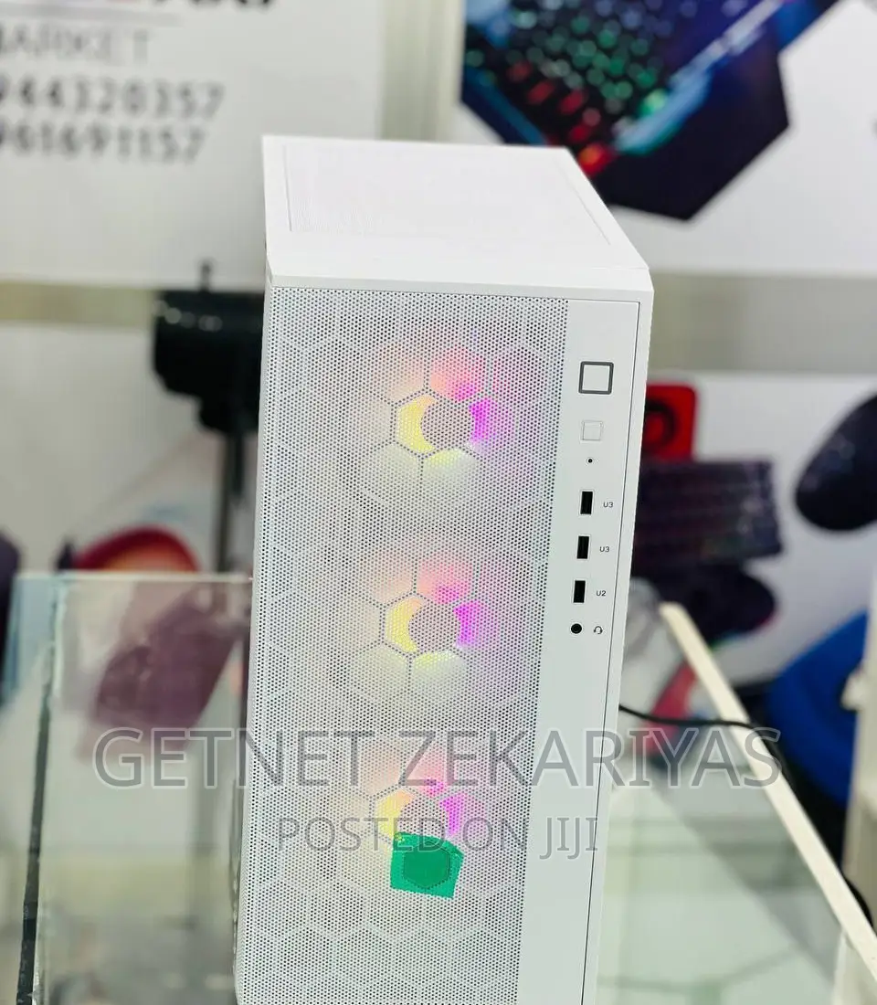 New Desktop Computer Apple Mac Studio 32GB Intel Core I9 HDD+SSD 1T