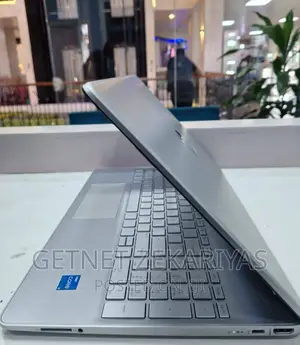 New Laptop HP Stream Notebook 8GB Intel Core I3 SSD 512GB