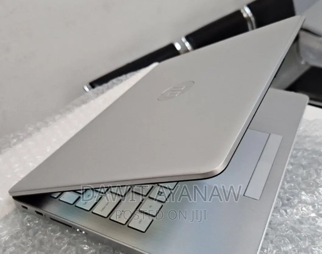 New Laptop HP Stream Notebook 8GB Intel Core I3 SSD 256GB