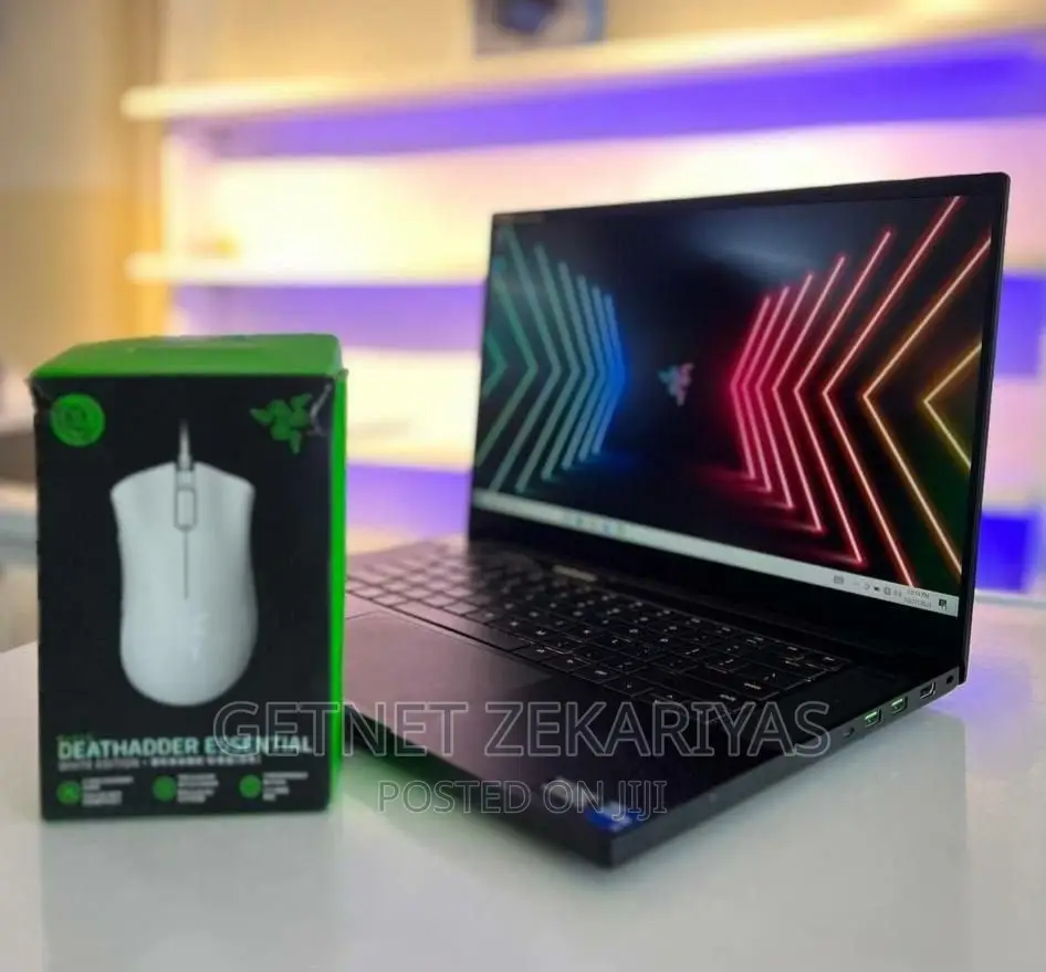 New Laptop Razer Blade 32GB Intel Core I7 SSD 512GB