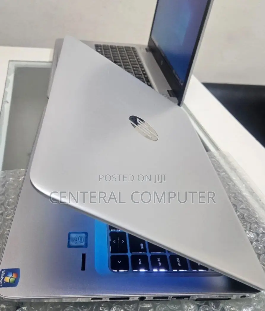 New Laptop HP 255 G4 8GB Intel Core I5 SSD 256GB