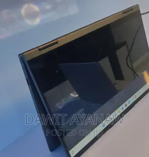 New Laptop Lenovo 12GB Intel Core I5 SSD 512GB