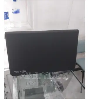 New Laptop Toshiba Satellite C850 4GB Intel Celeron HDD 320GB