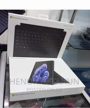 New Laptop Microsoft Surface Pro 9 16GB Intel Core I5 SSD 256GB