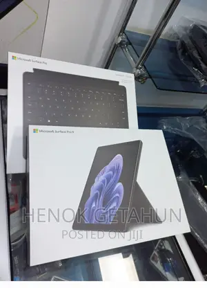 New Laptop Microsoft Surface Pro 9 16GB Intel Core I5 SSD 256GB