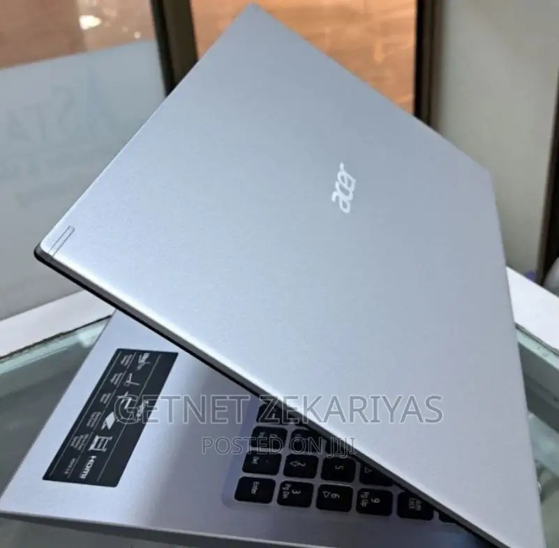 New Laptop Acer Aspire 5 8GB Intel Core I3 HDD+SSD 128GB