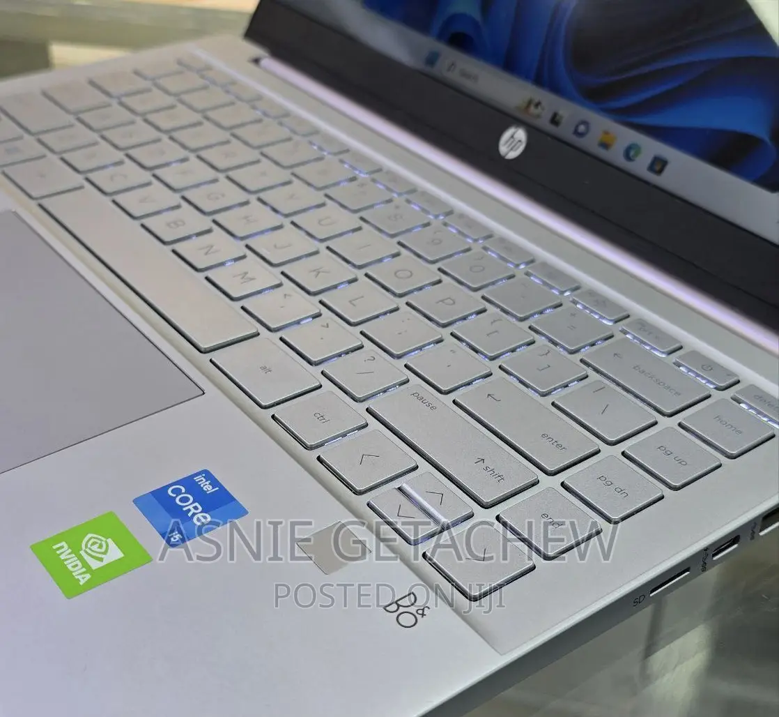 New Laptop HP Pavilion 15 8GB Intel Core I7 SSD 512GB