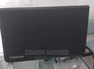 Photo - New Laptop Toshiba 4GB Intel Xeon HDD 320GB