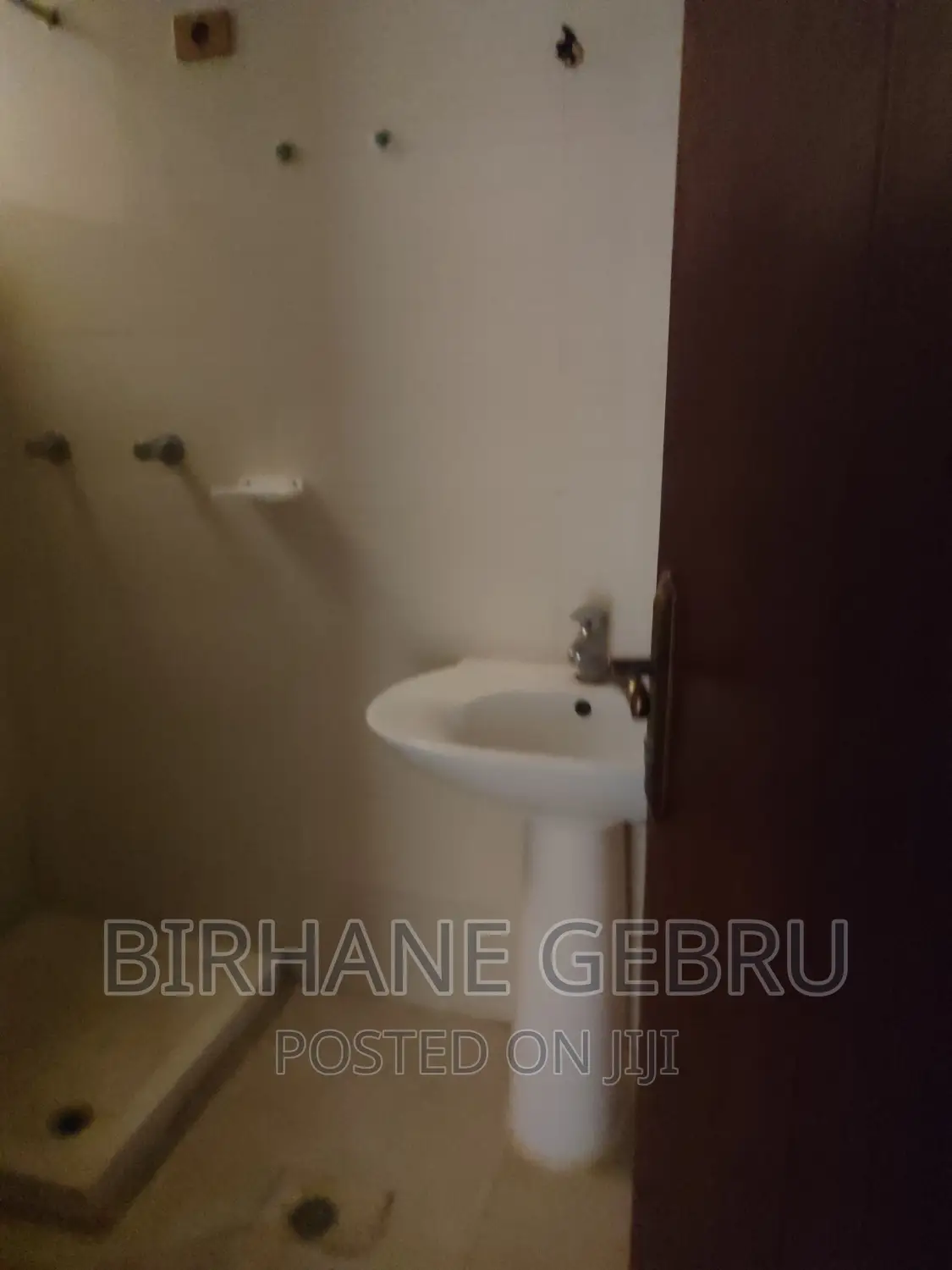 6bdrm House in G+3 Rent House, Bole for rent