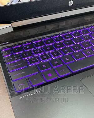 New Laptop HP Pavilion 15 8GB AMD Ryzen 5 SSD 512GB