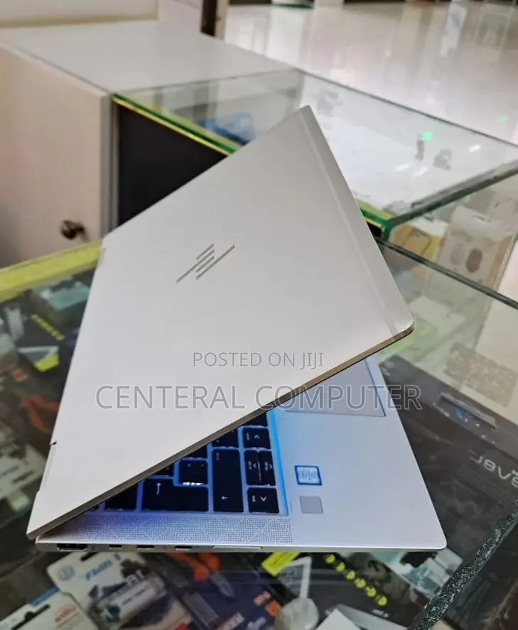 New Laptop HP 430 G3 16GB Intel Core I5 SSD 512GB