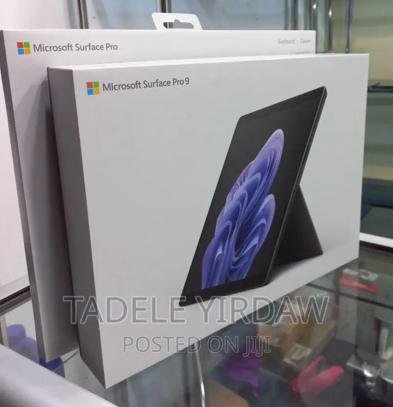 New Laptop Microsoft Surface Pro 9 16GB Intel Core I5 SSD 256GB