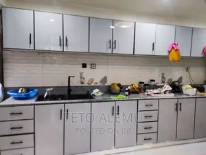 6bdrm House in የሚሸጥ ቤት ፌጋ, Bole for sale