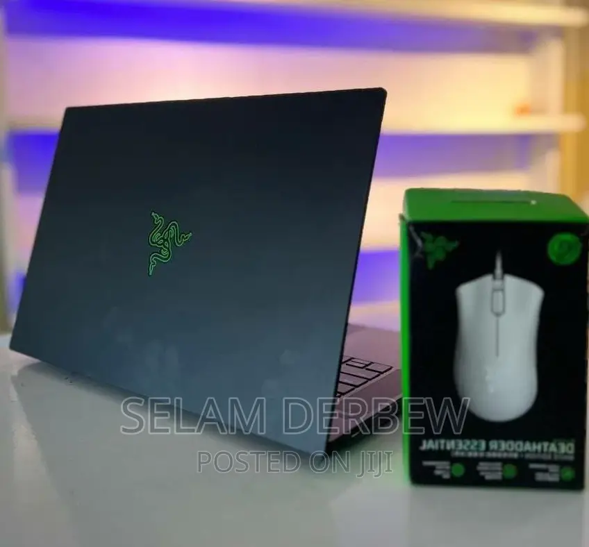 New Laptop Razer Blade 32GB Intel Core I7 SSD 512GB