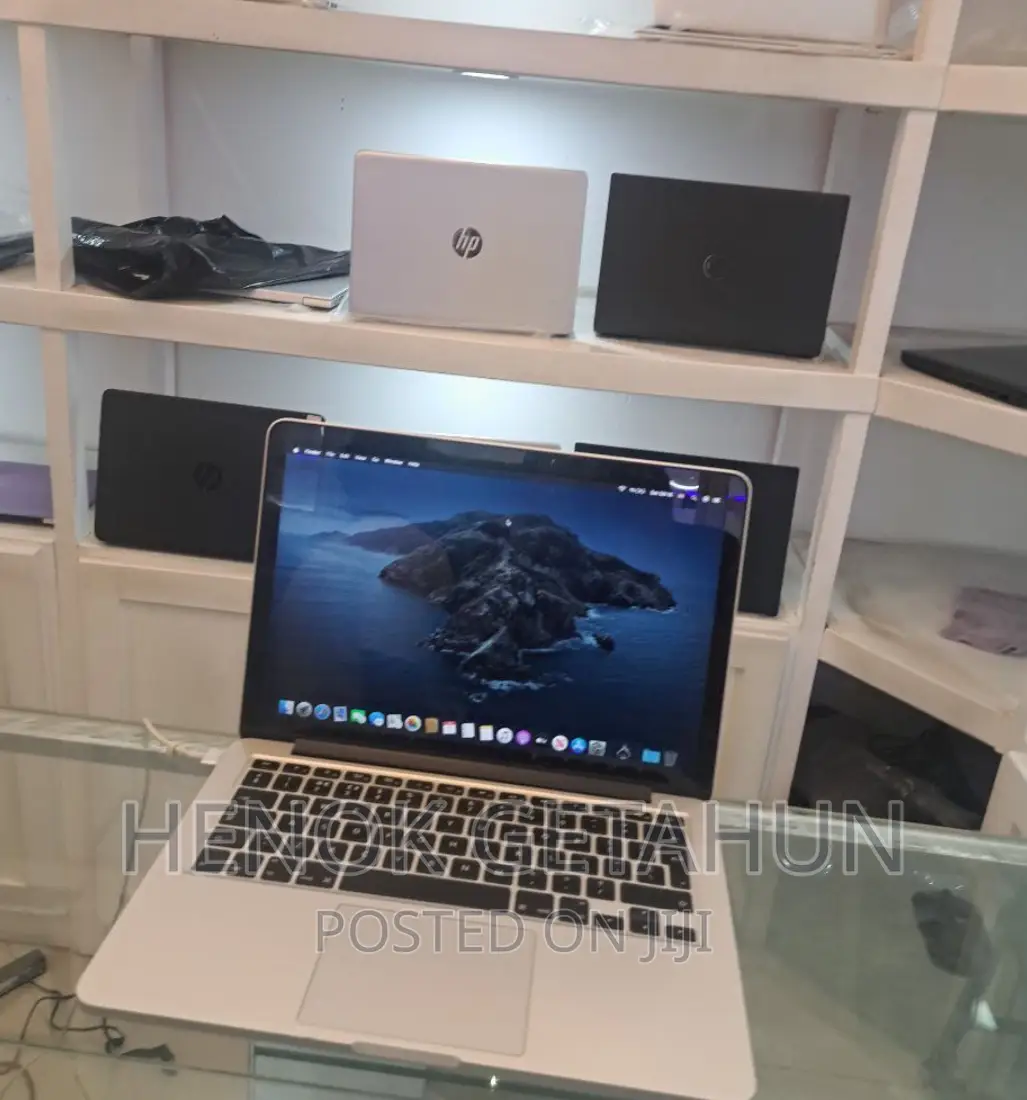 New Laptop Apple MacBook Pro 2015 8GB Intel Core I5 SSD 128GB