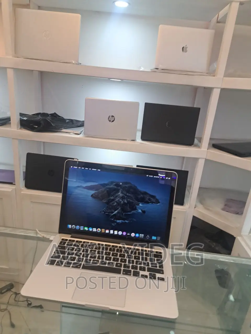 New Laptop Apple MacBook Pro 2015 8GB Intel Core I5 SSD 128GB