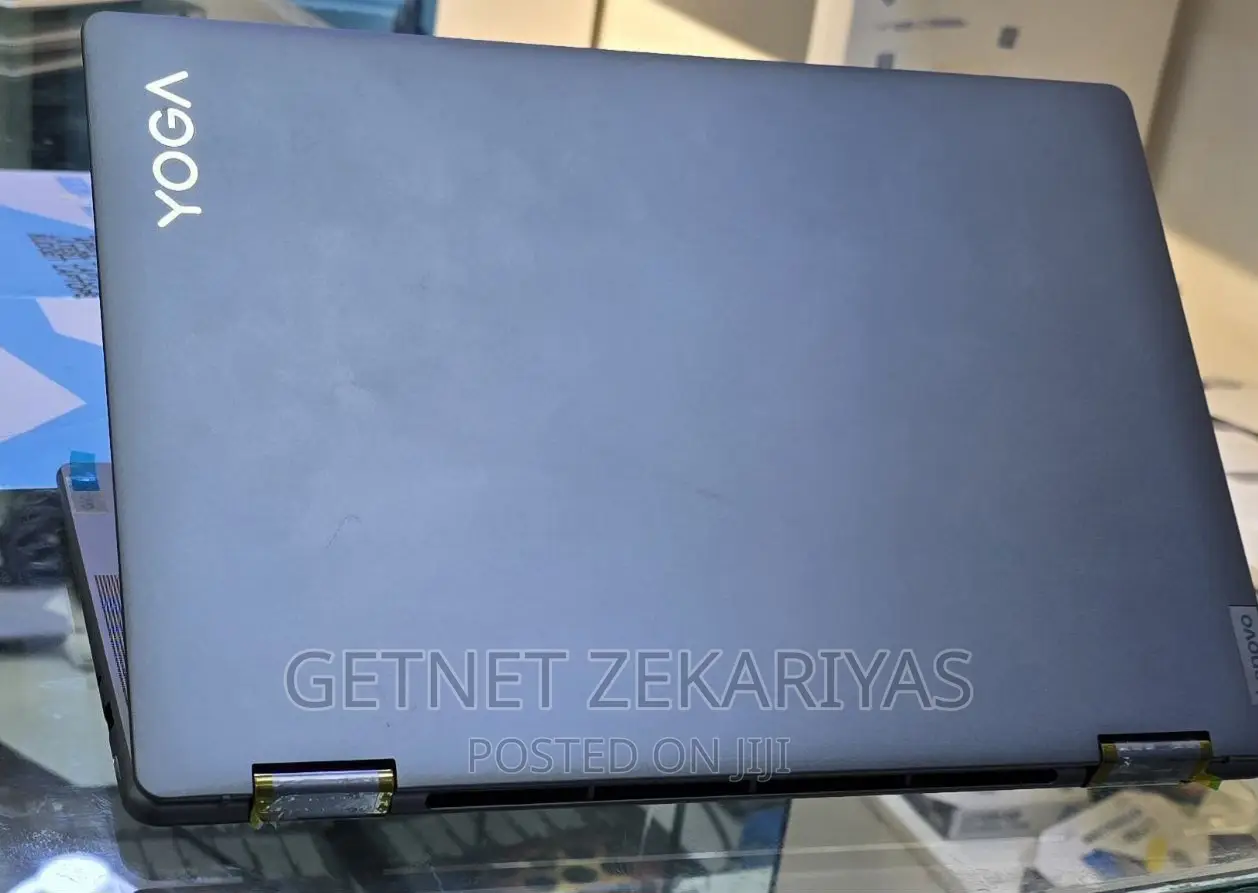 New Laptop Lenovo ThinkPad Yoga 8GB Intel Core I5 SSD 512GB