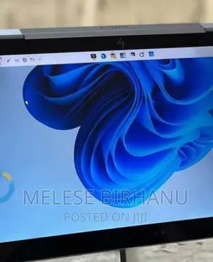 New Laptop HP Spectre 8GB Intel Core I5 SSD 512GB