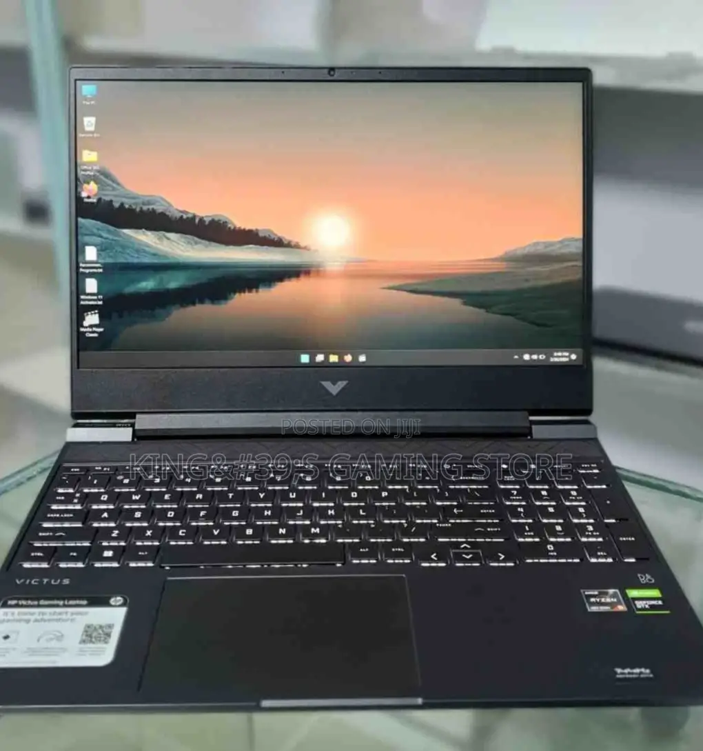 New Laptop HP Victus 15 8GB AMD Ryzen 5 SSD 512GB