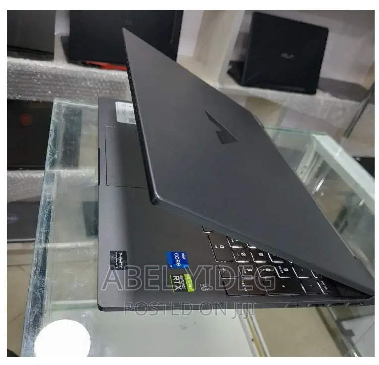 New Laptop HP Victus 15 16GB Intel Core I7 SSD 512GB