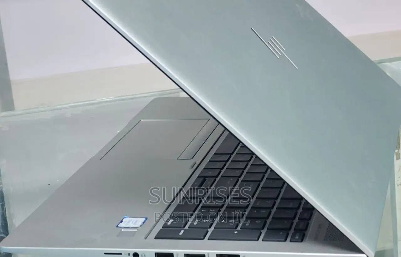 New Laptop HP EliteBook 850 8GB Intel Core I5 SSD 256GB