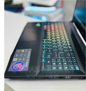 New Laptop MSI Katana 15 16GB Intel Core I7 SSD 512GB